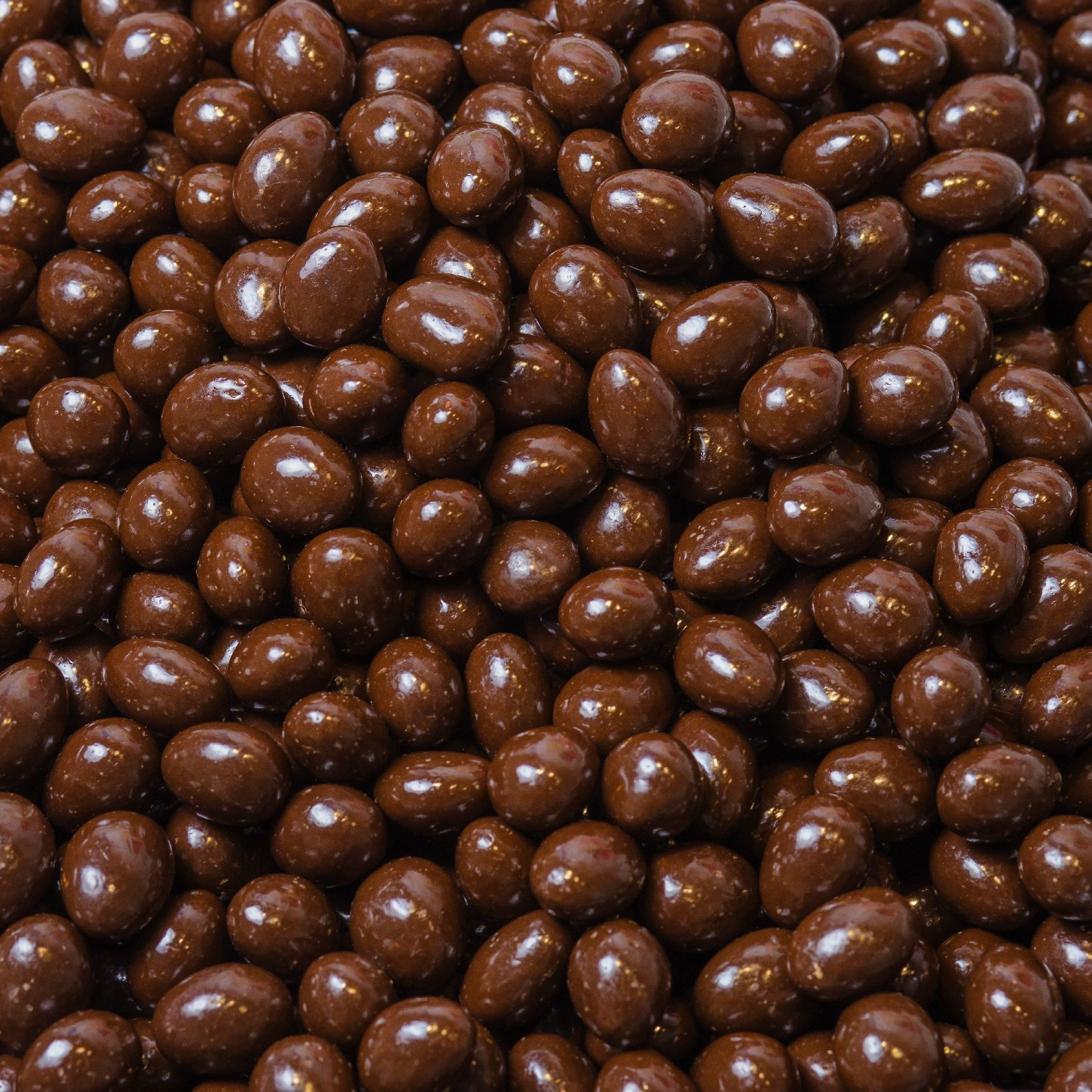 Arašídy v hořké čokoládě