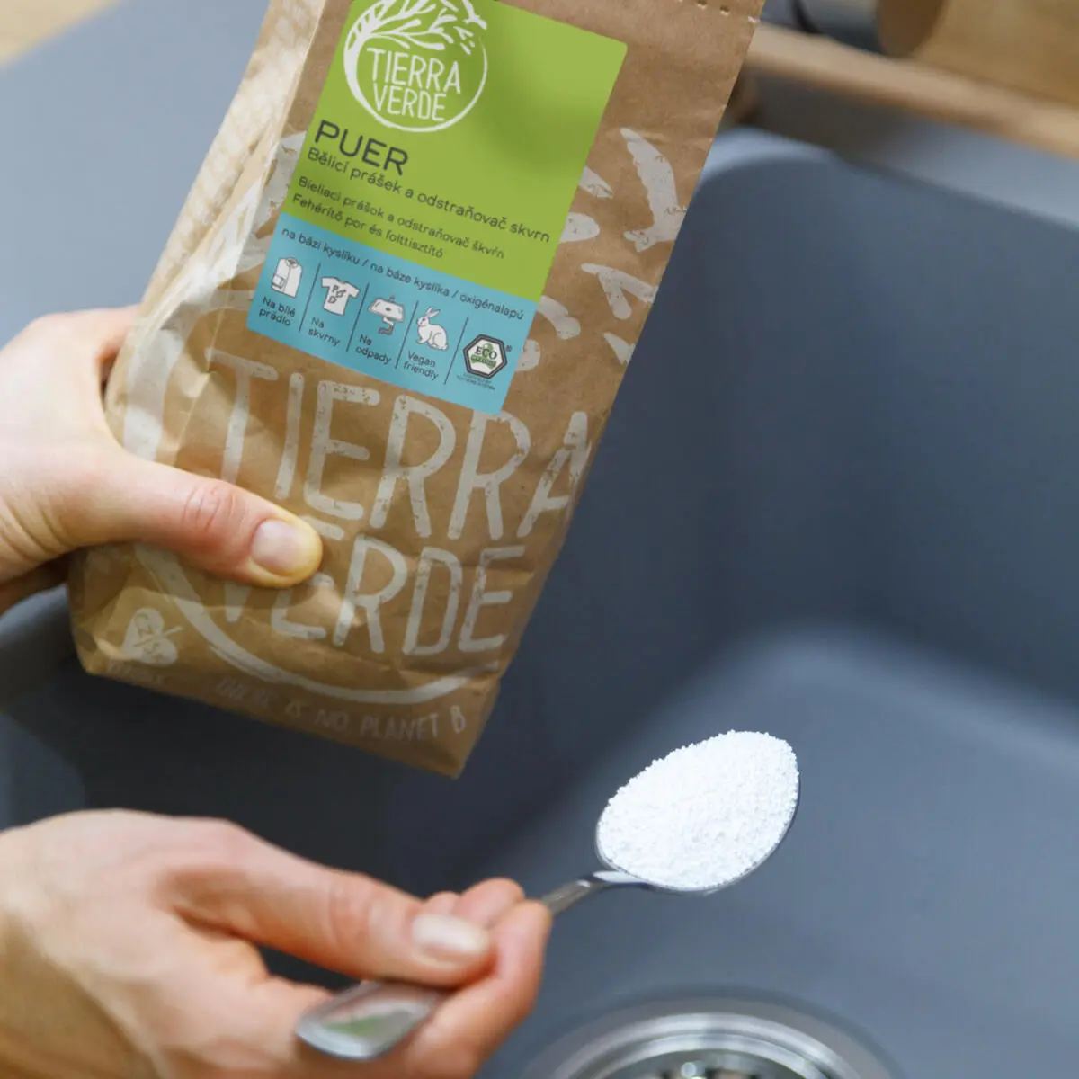 PUER – perkarbonát sodný – bělicí prášek a odstraňovač skvrn na bázi kyslíku 1 kg