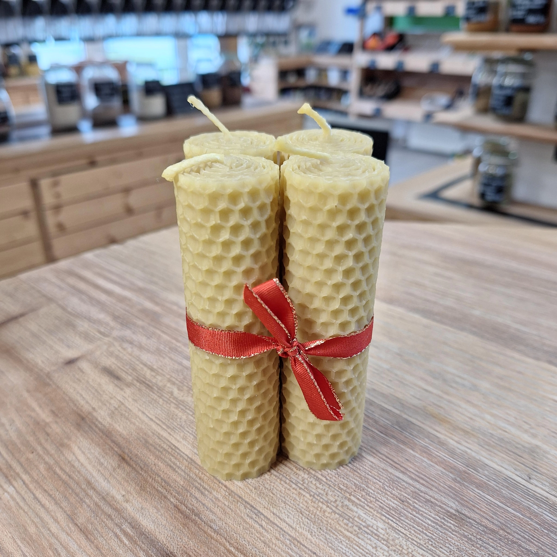 Svíčka ze včelího vosku - set 4ks